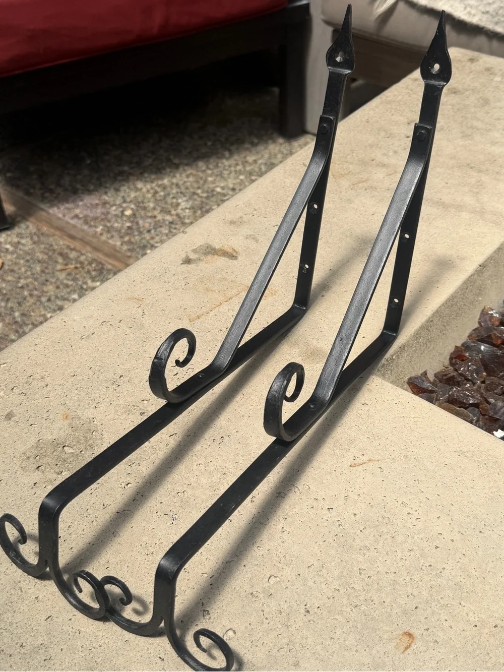Set of 2 Rustic Brown Cast Iron Scroll Wall Shelf Brackets / Plant Hangers